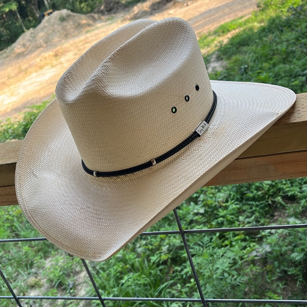 Resistol George Strait White Cowboy Hat Collection Self Conforming Size 58 7 1/4